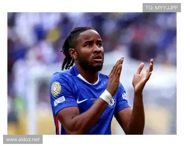 恩昆库：从边缘替补到莱比锡王牌的生涯阶段解析