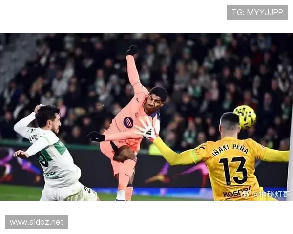 巴萨进攻效率低到离谱，机会不少却场场浪费！